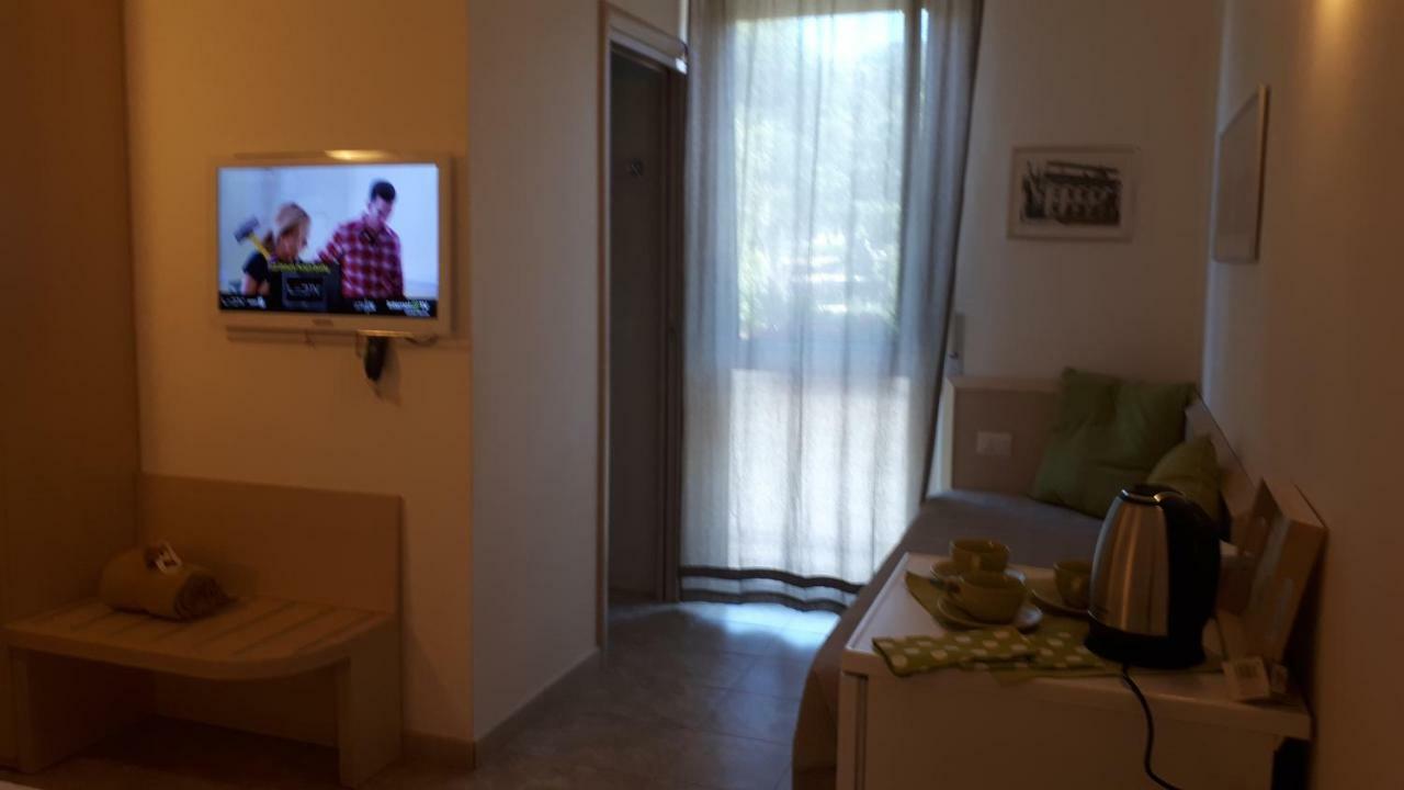 Holidayfever Альгеро Экстерьер фото